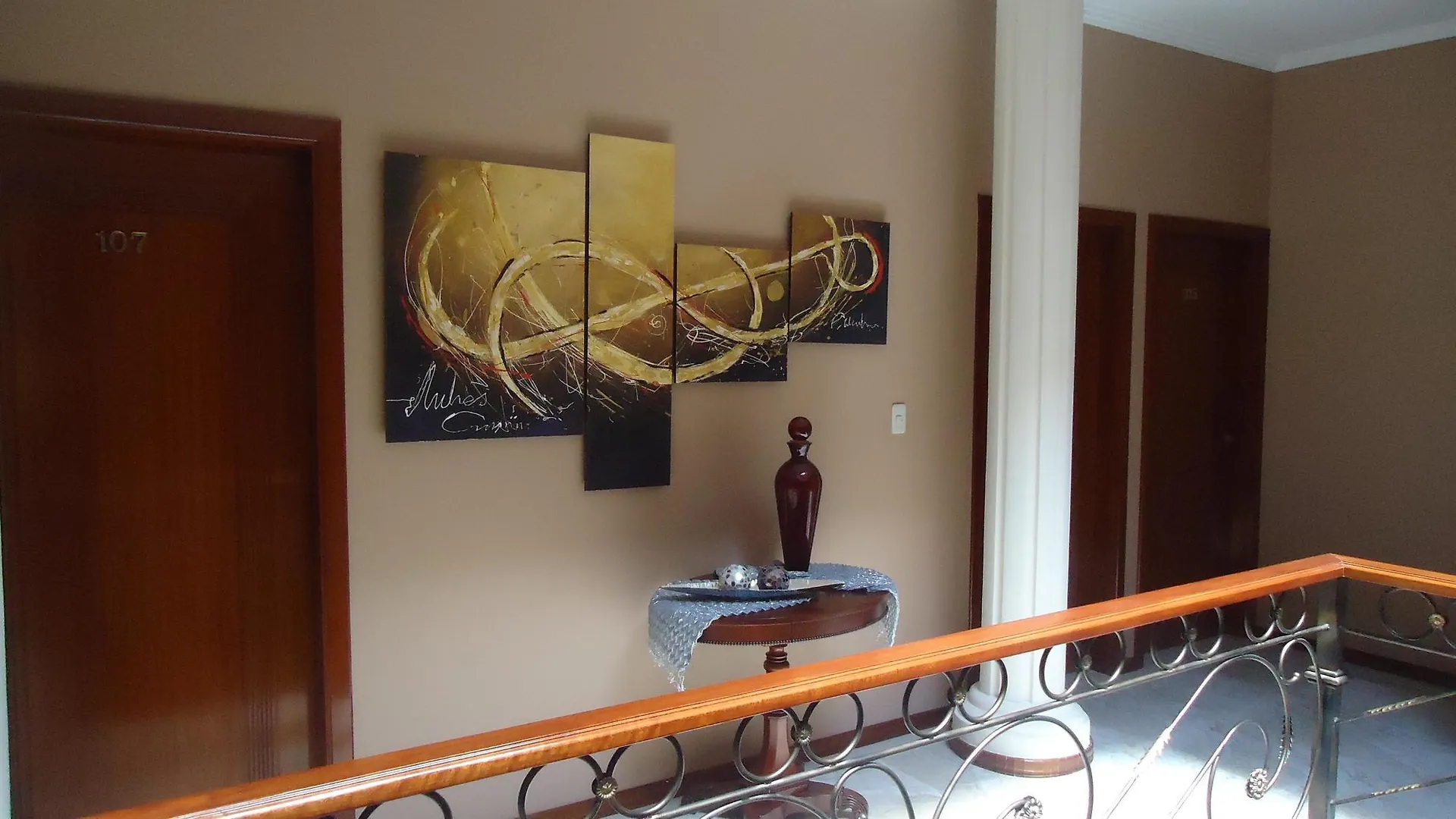 ****  Alejandrina Hotel Cuenca Ecuador